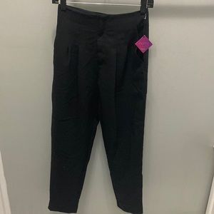 Size small black slim fit high waisted dress pants from forever 21